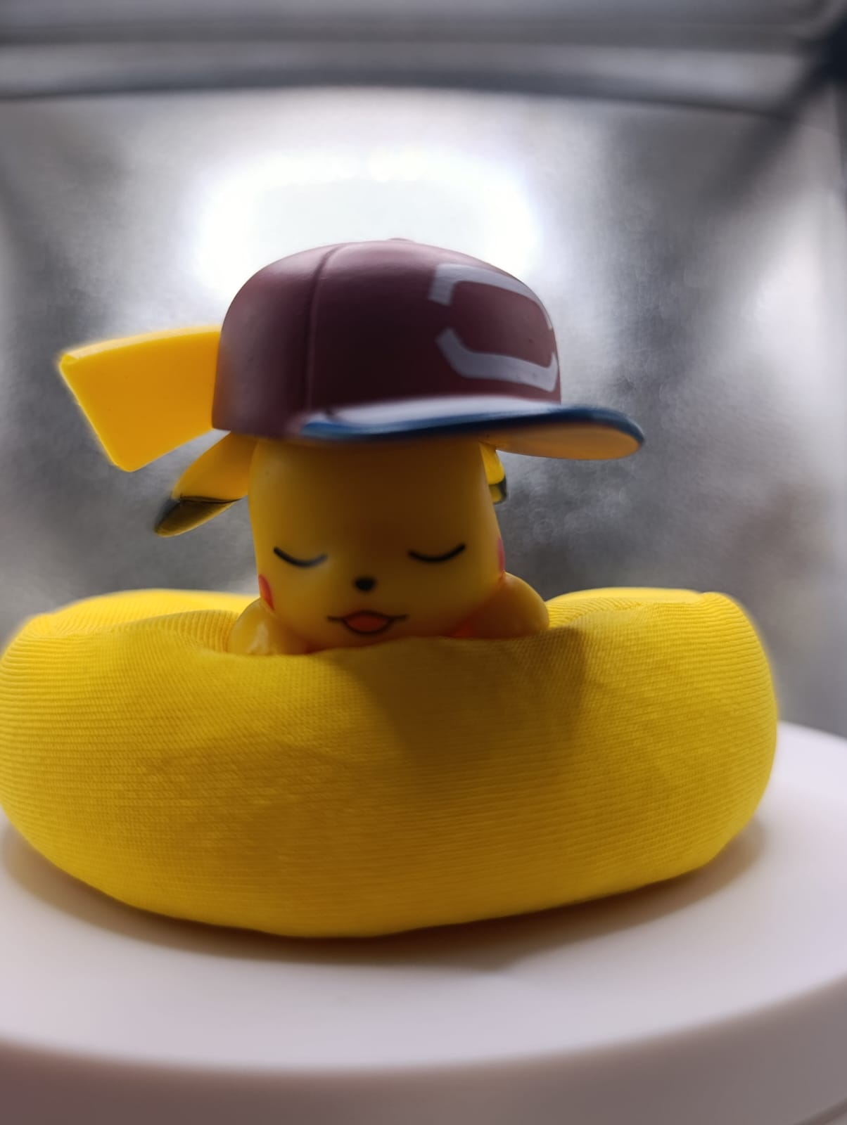 Lugia Action Figure, vista frontal